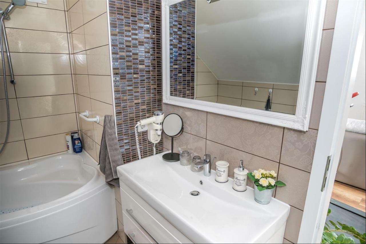 Apartman Hubertus 5* Vagovina Eksteriør billede